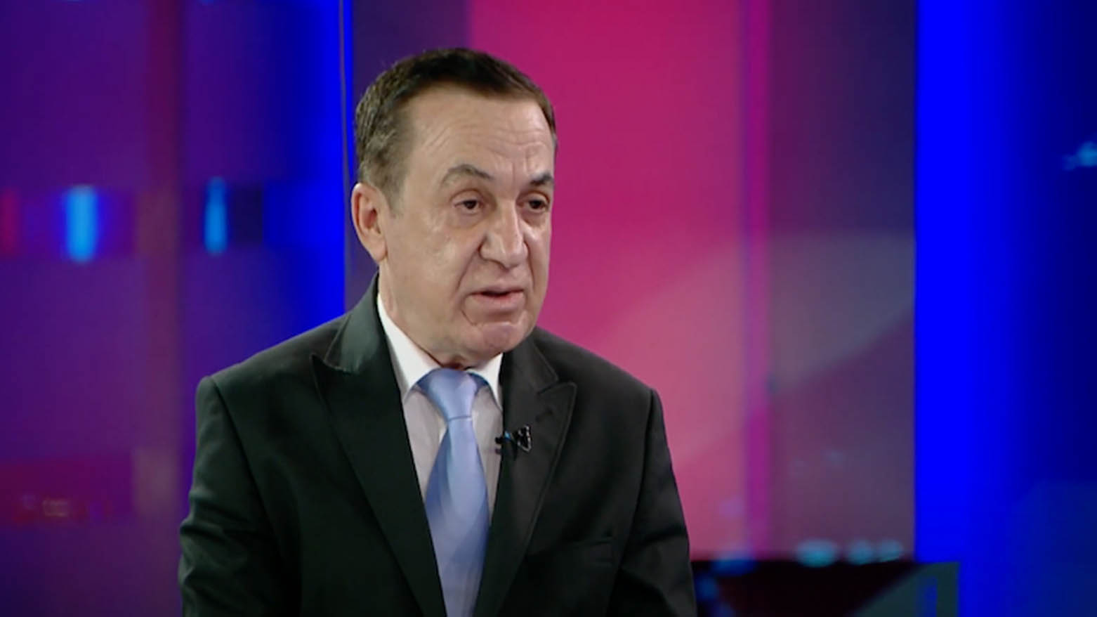 ئازاد حەمەدەمین