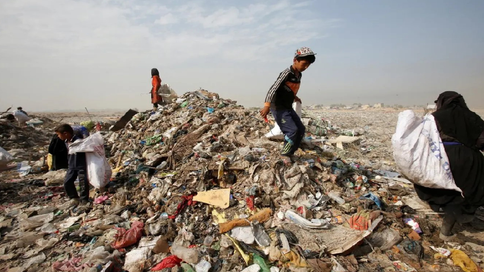 بەغدا بێ زبڵخانەیە و پاشماوەکان بەبێ مەرجی ژینگەیی ژێرخاک دەخرێن