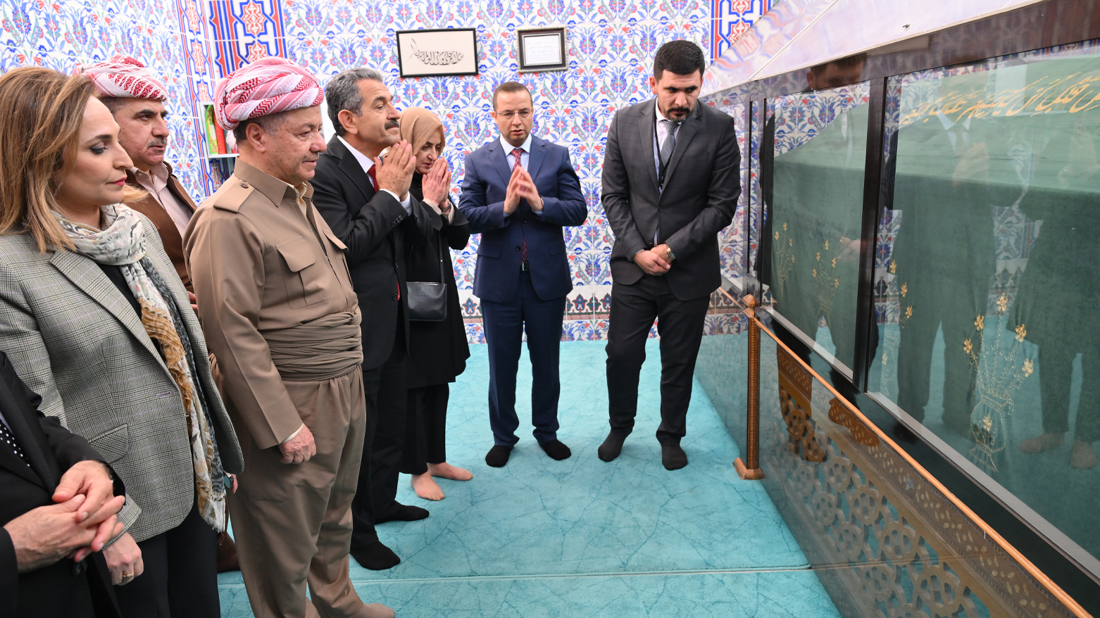 سەفەرێکی هێمایین و واتادار