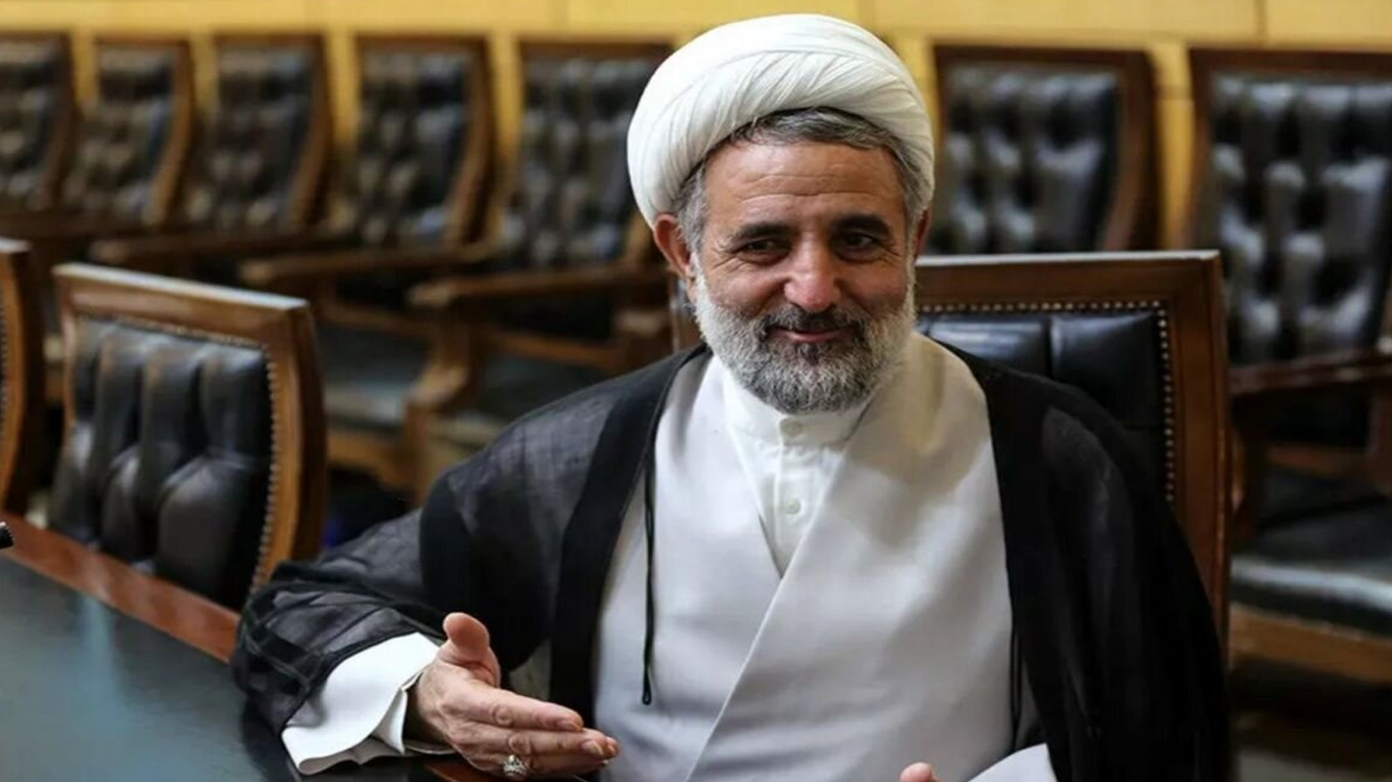 موجتەبا زولنووری، پەرلەمانتاری ئیران. وێنە: پێگەی ڕۆژنامەی ئیتڵاعات