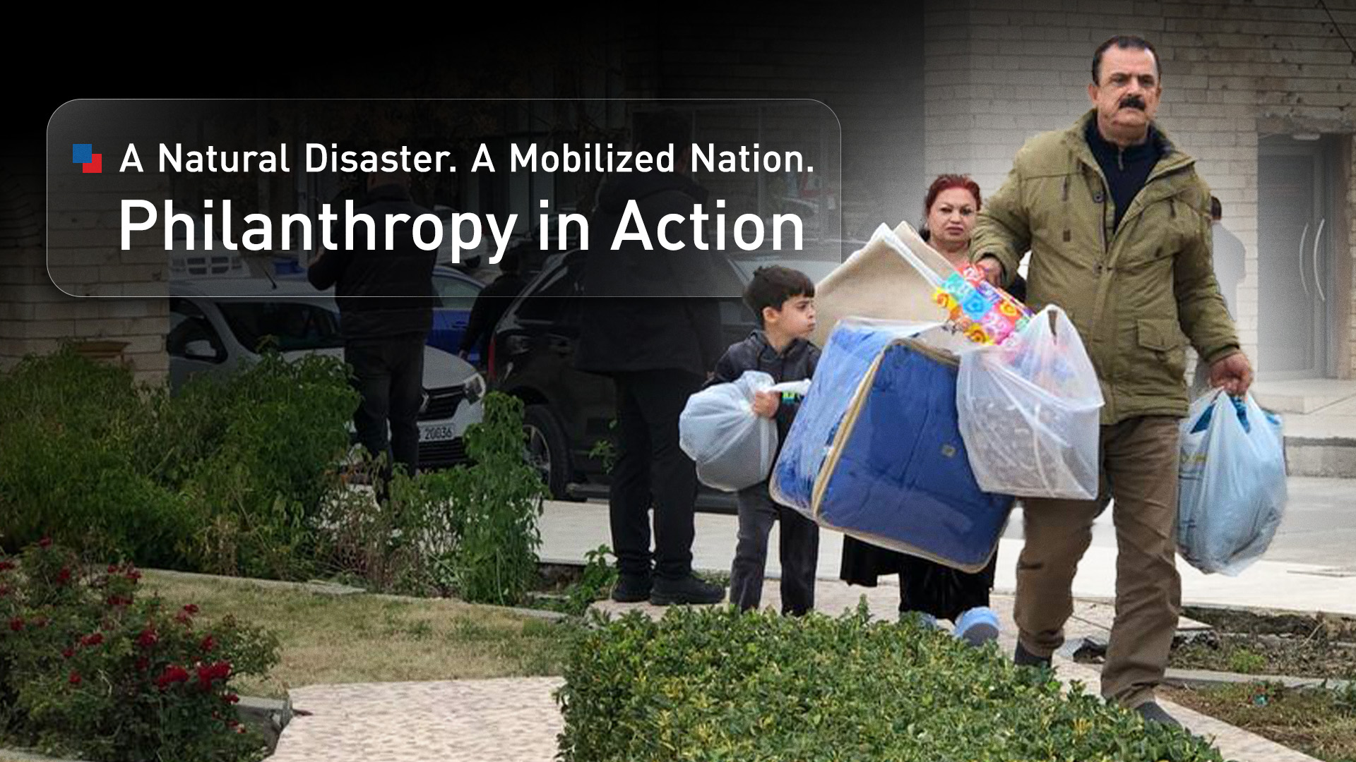 The photo shows residents of Kurdistan Region taking part in the widespread donation campaign. (Photo: Kurdistan24)