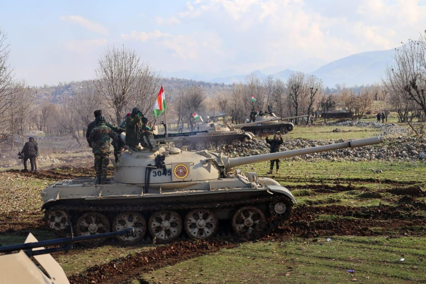 نمایشی مانۆڕی شێر