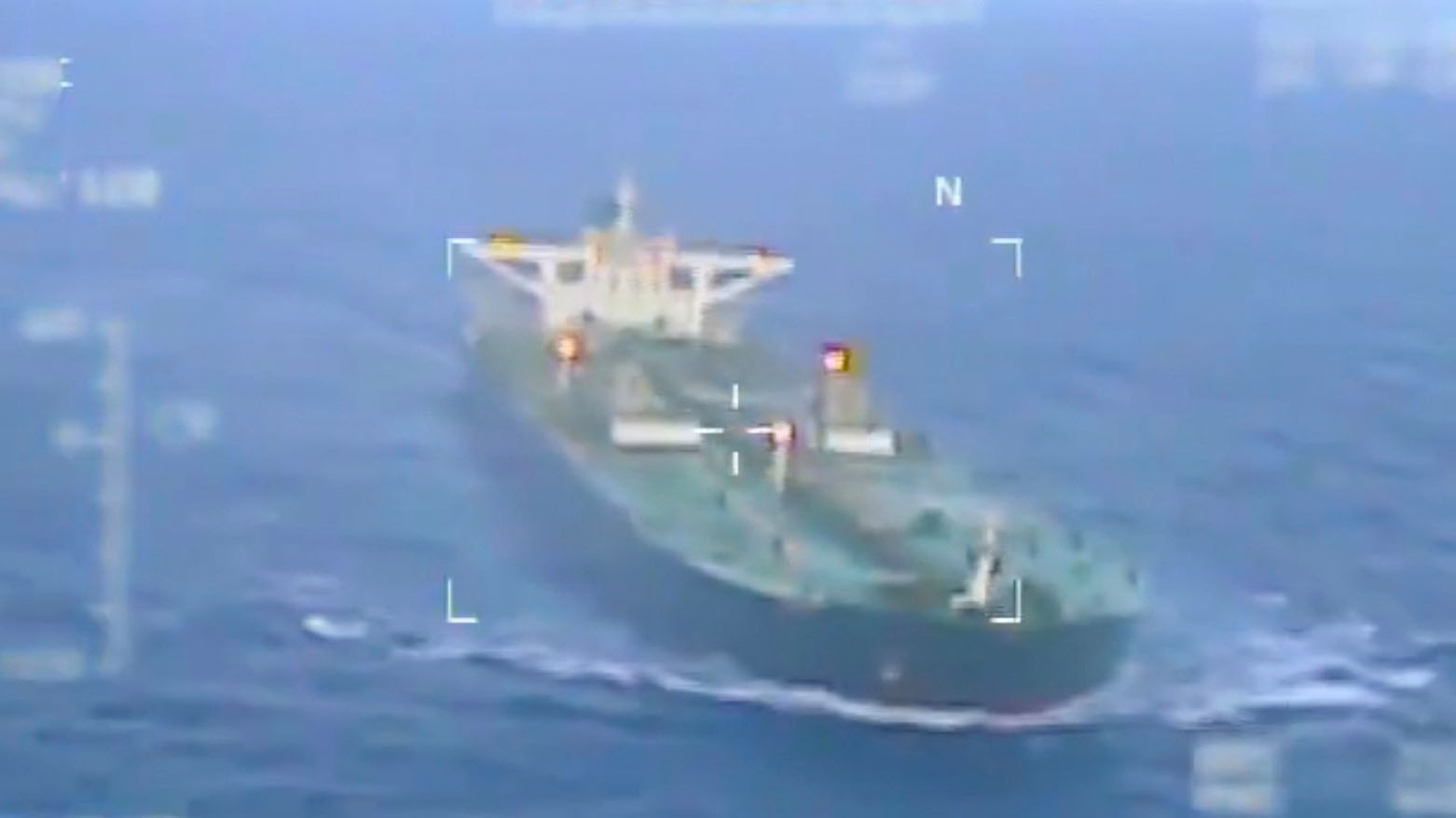 الولايات المتحدة تحتجز ناقلة نفط قبالة فنزويلا 