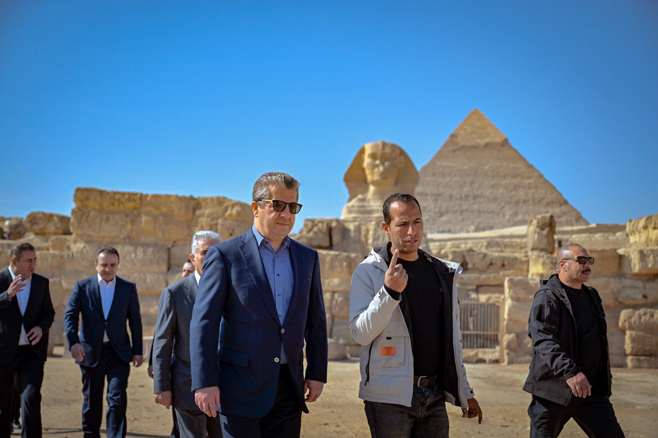 PHOTOS: Prime Minister Masrour Barzani visits Egyptian pyramids