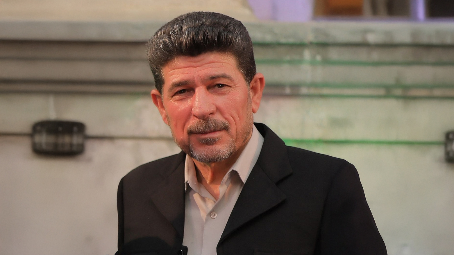 حەسەن هەیاس: بەداخەوە بە ڕووخسار پیر بووم بەڵام بەدەنگ نا