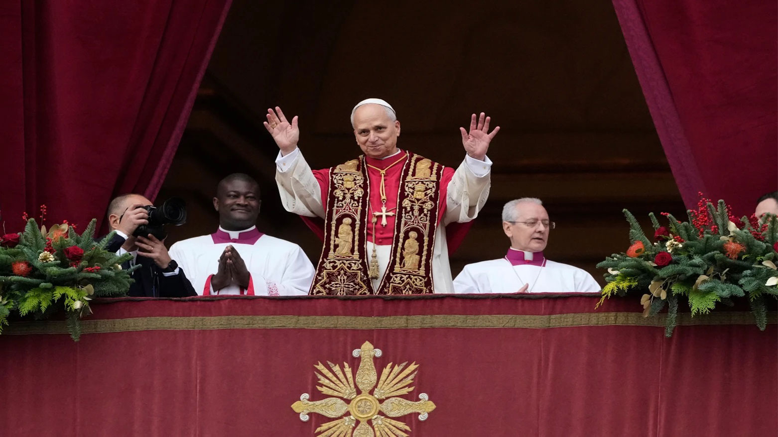 Pope Leo XIV waves after delivering the Urbi et Orbi (Latin for 'to the city and to the world' ) Christmas' day blessing from the main balcony of St. Peter's Basilica at the Vatican, Dec. 25, 2025. (Photo: AP)