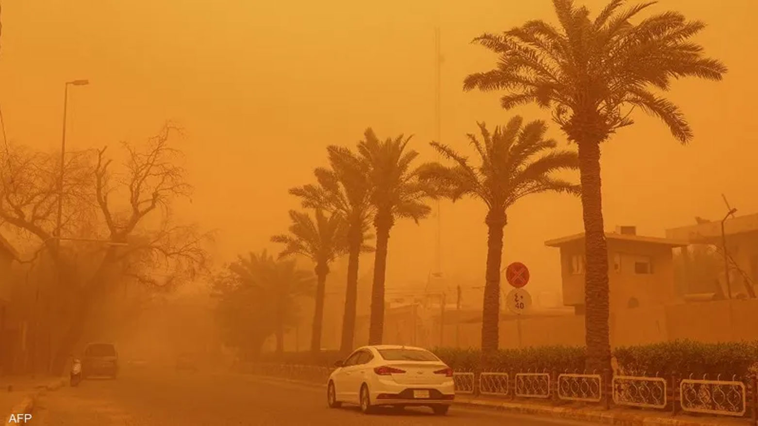 الطين غطاء للكثبان لمواجهة العواصف الرملية المتزايدة في العراق