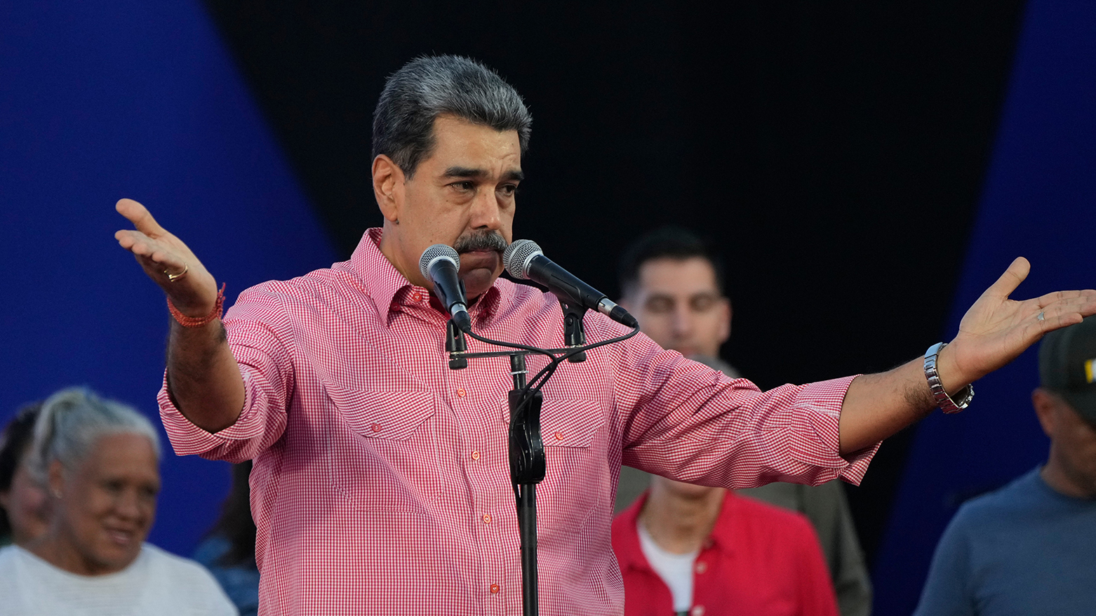 مادورۆ شوێنبزرە