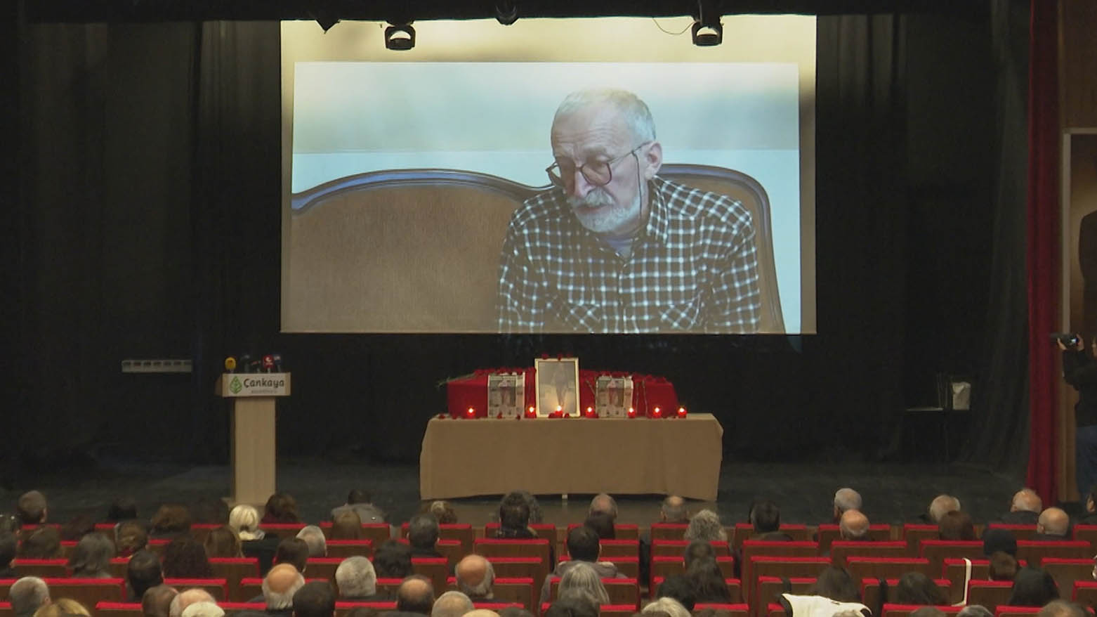 Ayşegul Dogan: Aykol di salên herî tarî de bû rêhevalê gelê Kurd