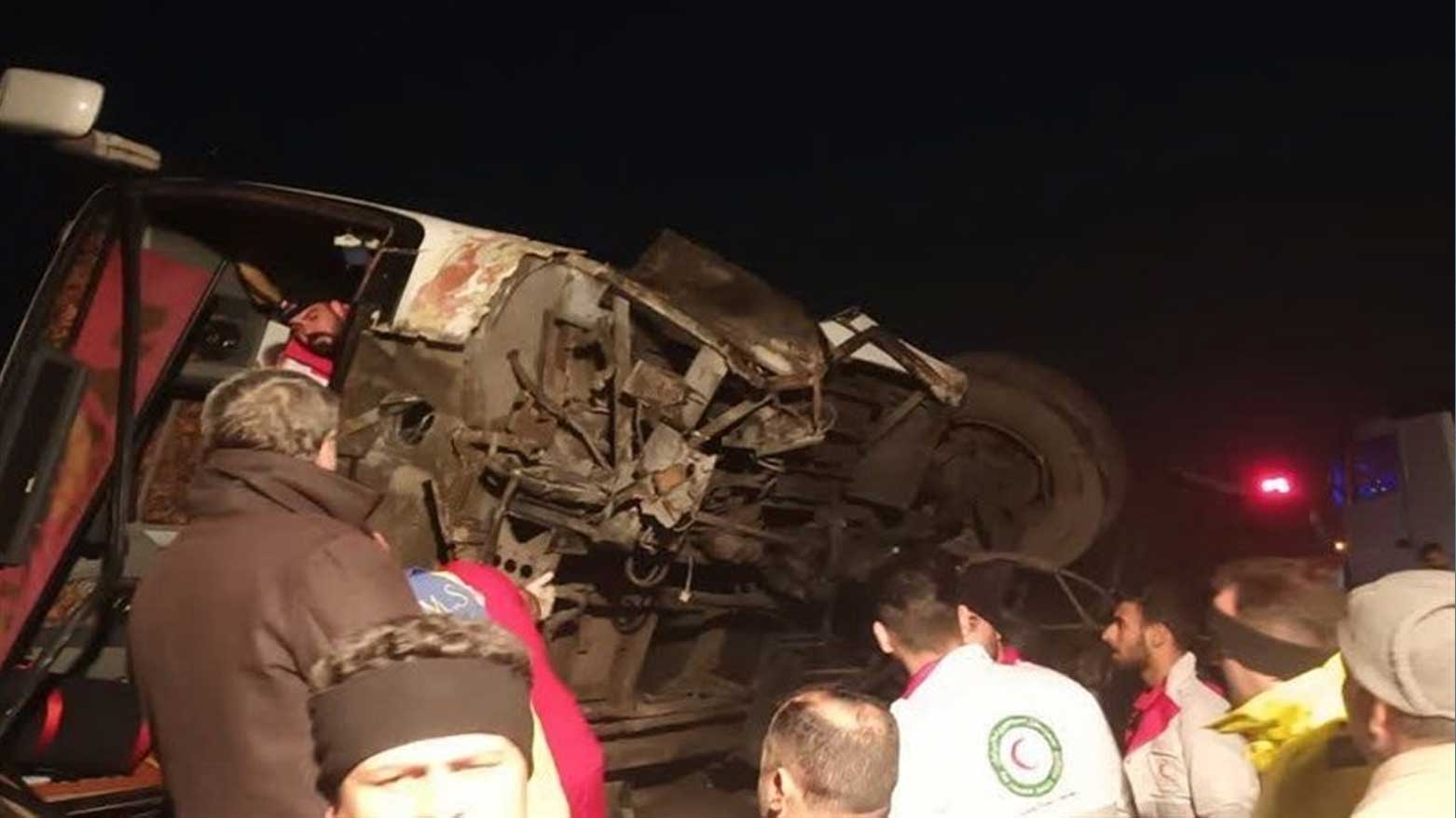 ئێران؛ پاسێکی نەفەرهەڵگر وەرگەڕا و 11 کەس بریندار بوون