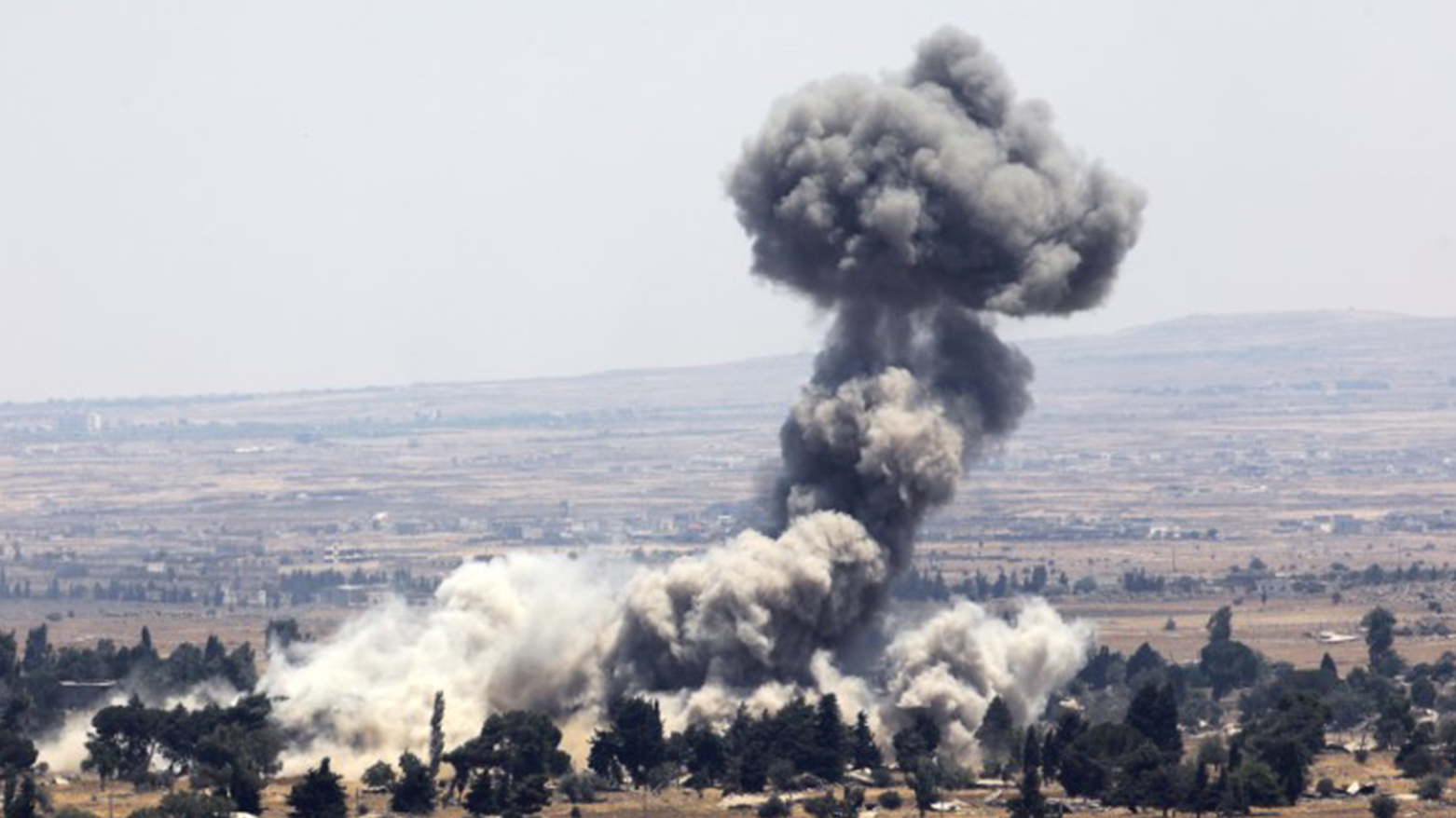 Fransa ve İngiltere’den Suriye’de DAİŞ’e ortak operasyon