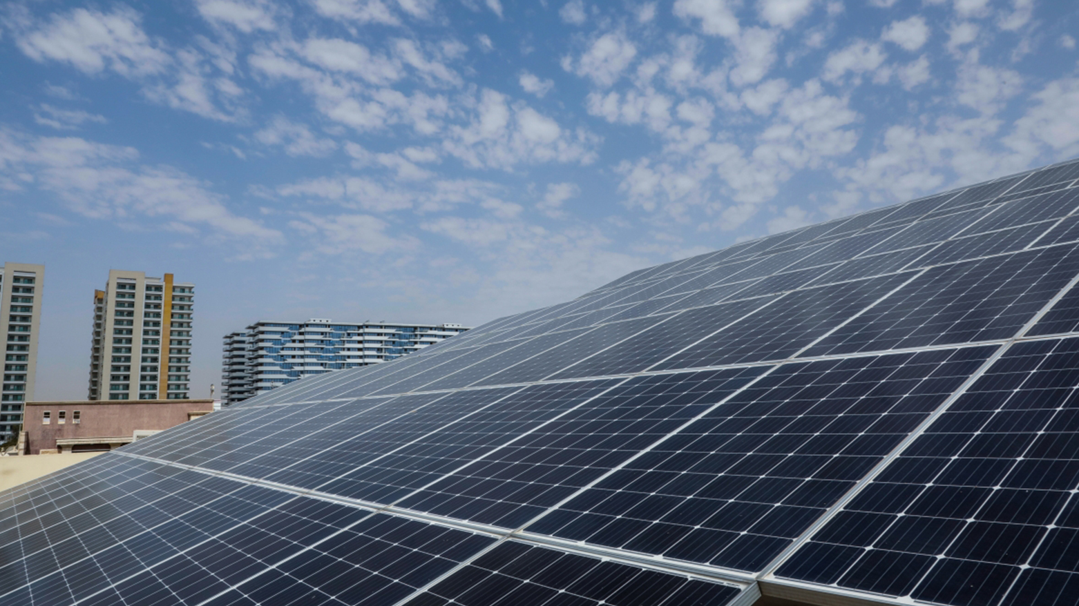 A solar panel installed on the roof of a residential building in Erbil. (Photo: Kurdistan Chronicle)