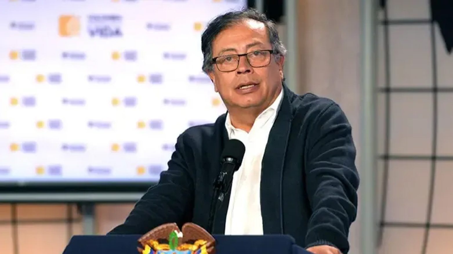 وێنەی ئەرشیفی سەرۆکی کۆلۆمبیا، گۆستاڤۆ پێترۆ