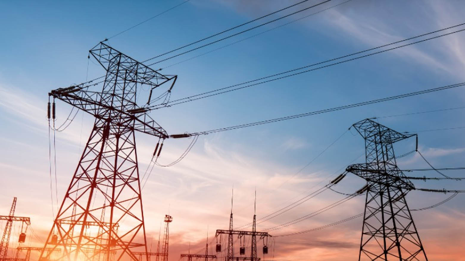 بە هۆی ڕەشەباوە کارەبای بەشێک لە هەولێر و سلێمانی پچڕاوە