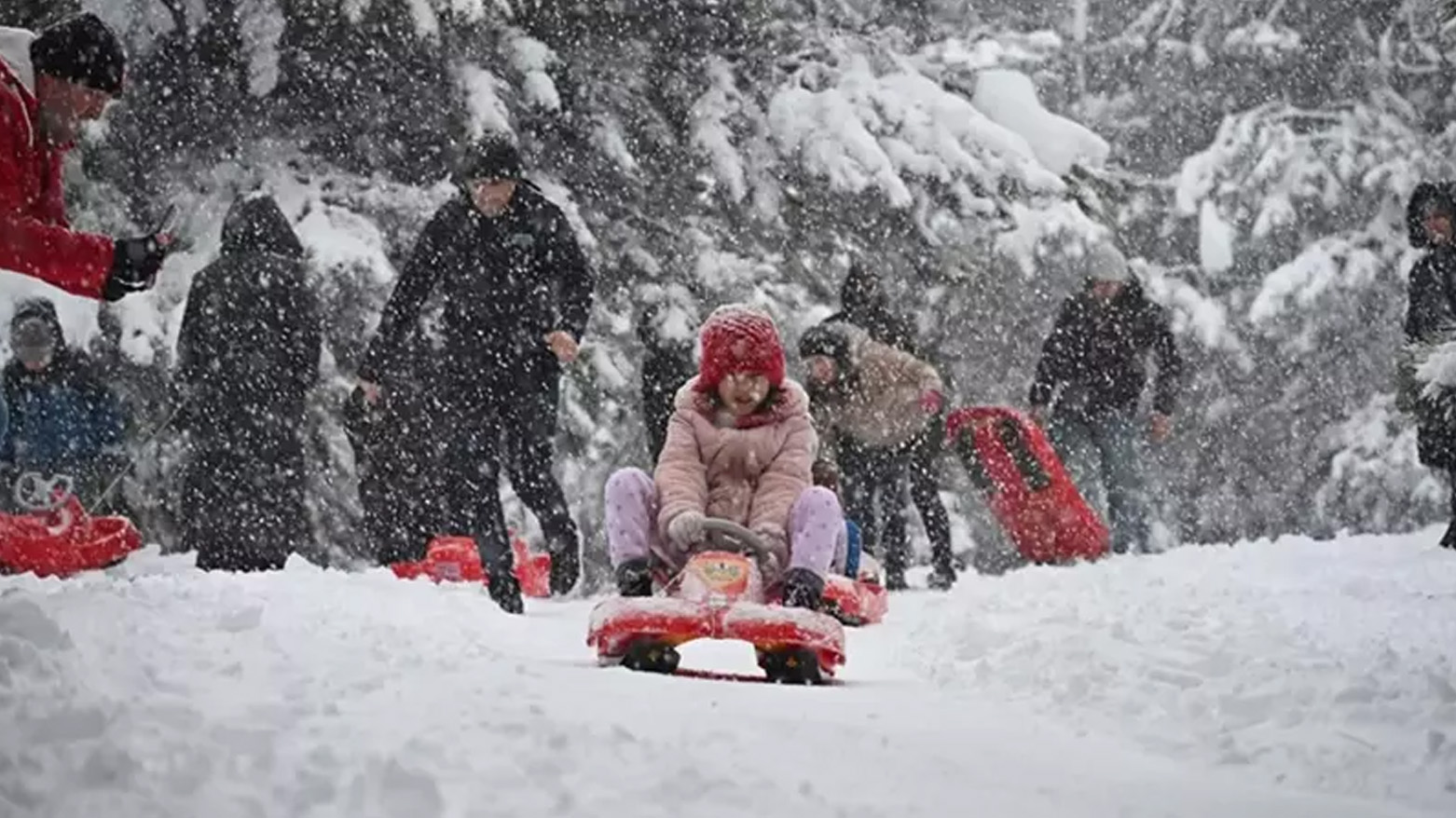 Olumsuz hava koşulları nedeniyle 4 ilde eğitime ara