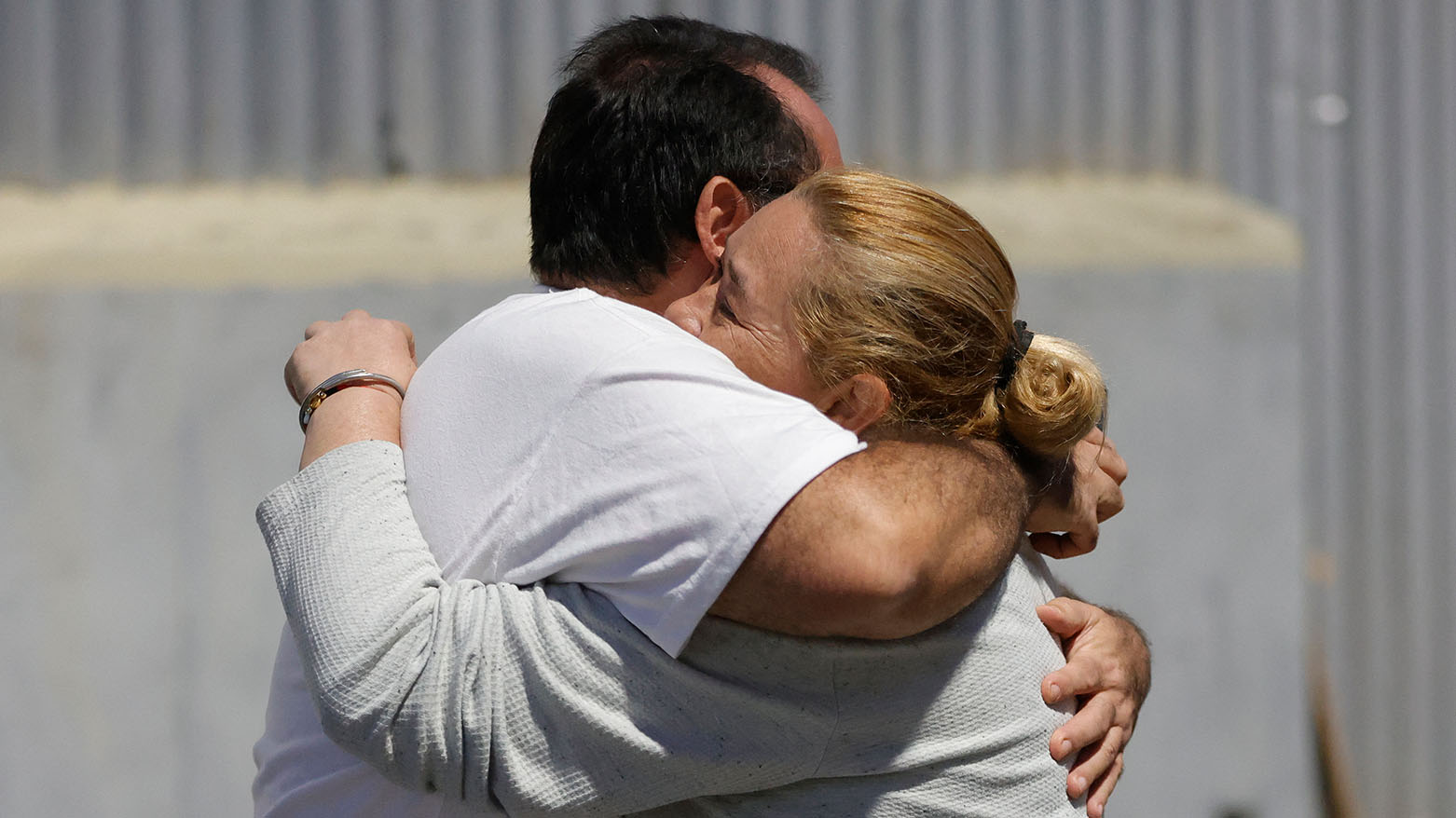 فنزويلا تبدأ إطلاق سراح أميركيين من سجونها و"إكس" تعود إلى البلاد