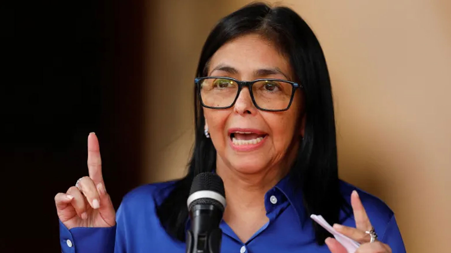 رئيسة فنزويلا بالوكالة ديلسي رودريغيز