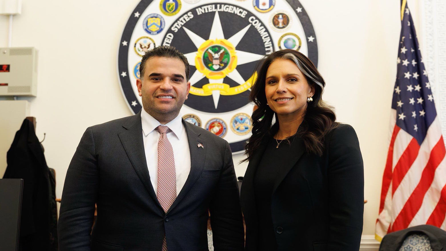 Mark Savaya, the United States president’s special envoy to Iraq, L, Tulsi Gabbard, the Director of National Intelligence, Jan. 19, 2026. (Photo: Savaya's X account)
