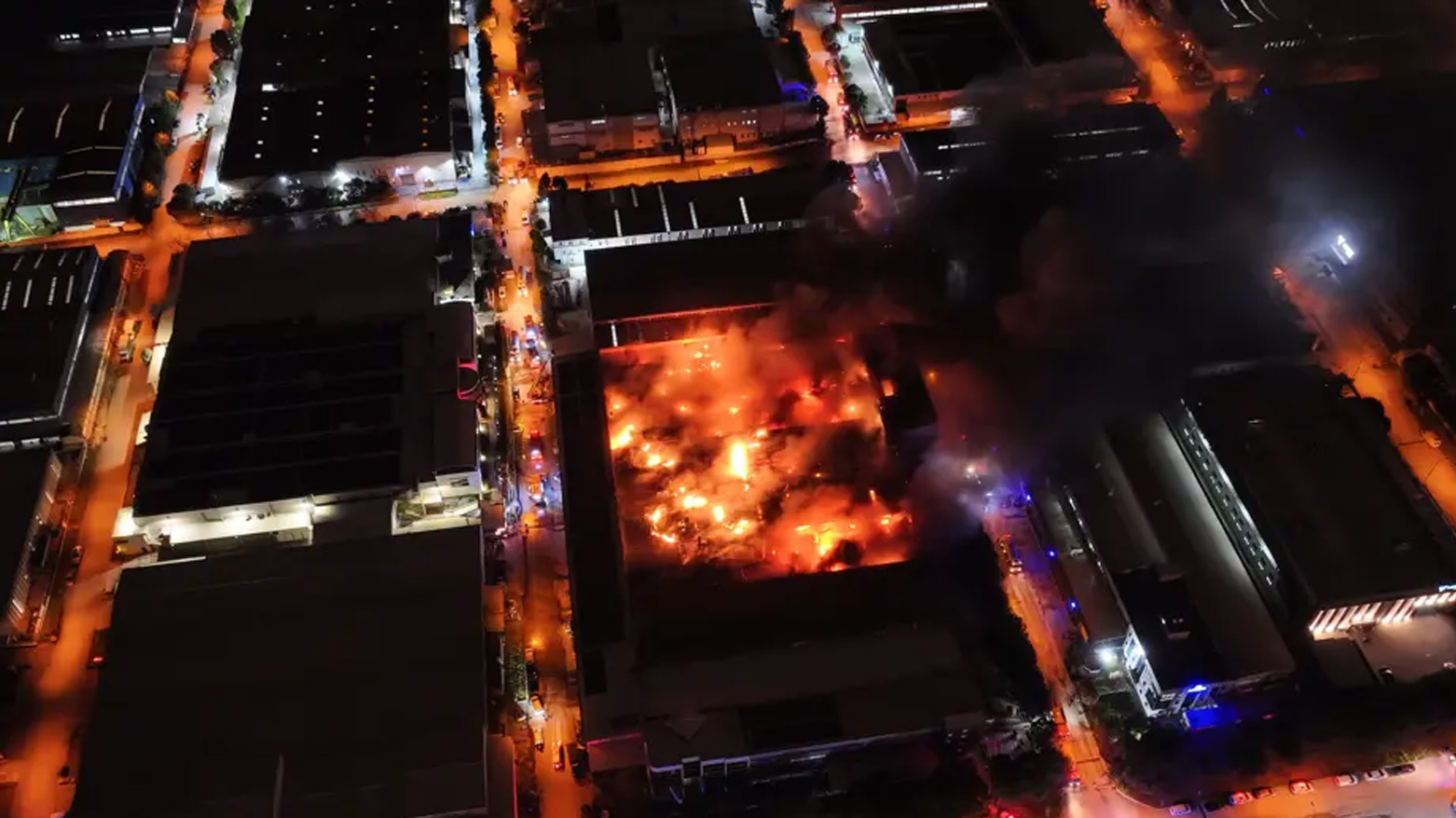 Bursa- Kimyasal kaplama fabrikasında yangın