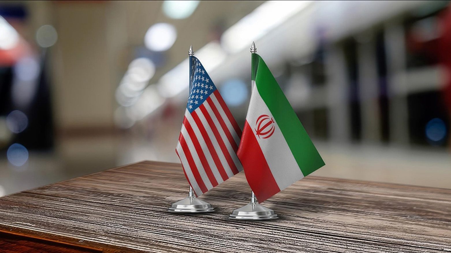 Axios: Arap liderlerin baskısıyla ABD-İran müzakerelerine yeniden dönüldü