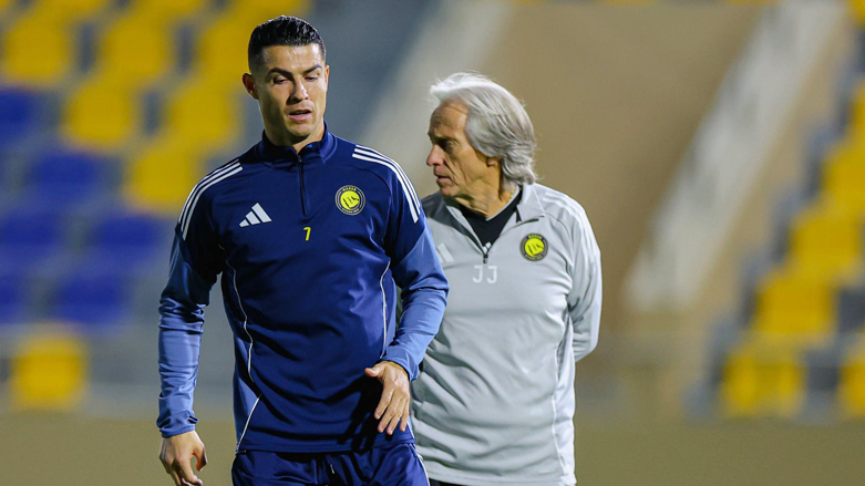 خیسۆس راهێنەری پۆرتوگالی نەسر لەگەڵ كریستیانۆ رۆناڵدۆ