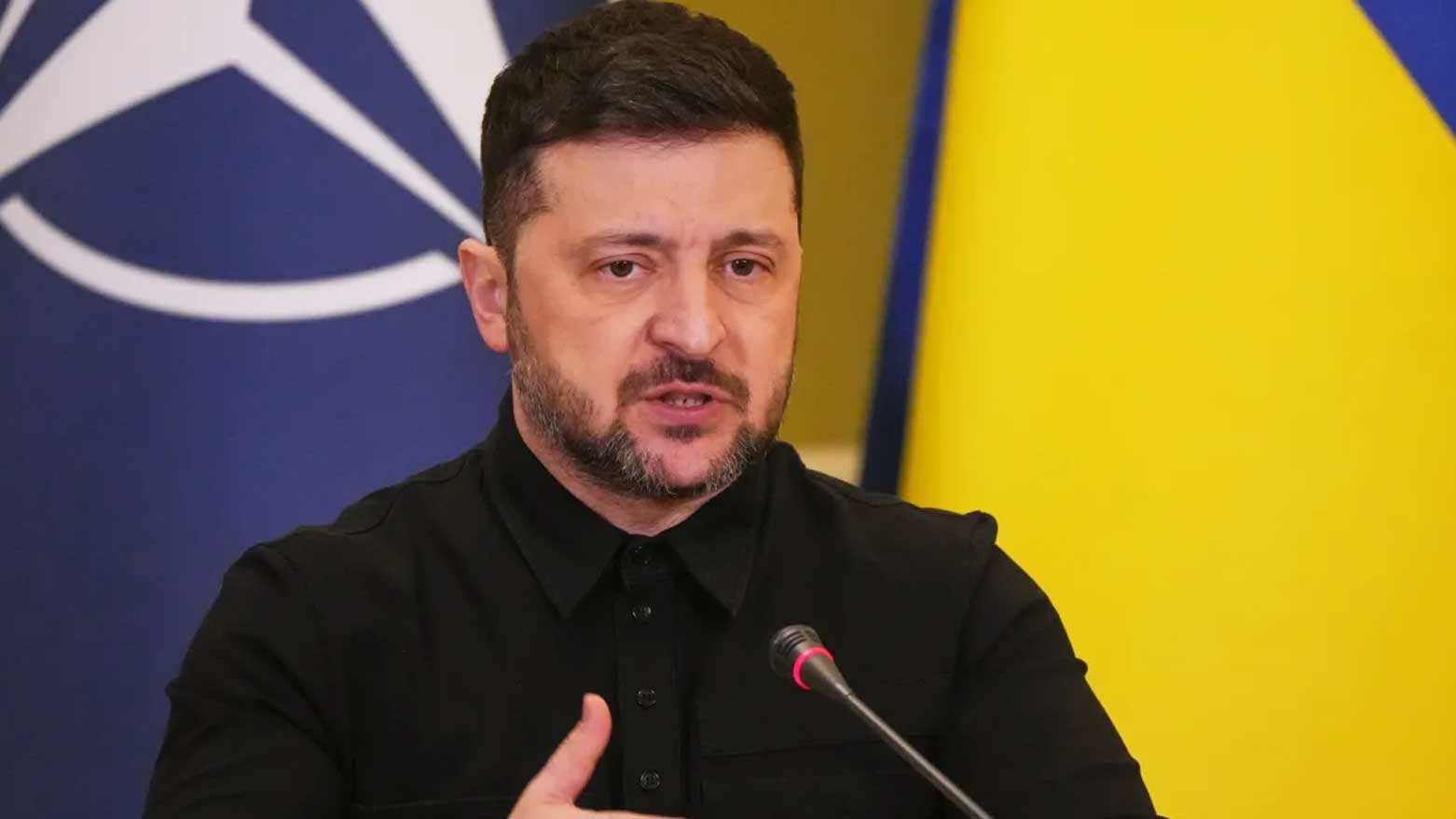 زيلينسكي يخطط لإجراء انتخابات واستفتاء على اتفاق سلام في الربيع