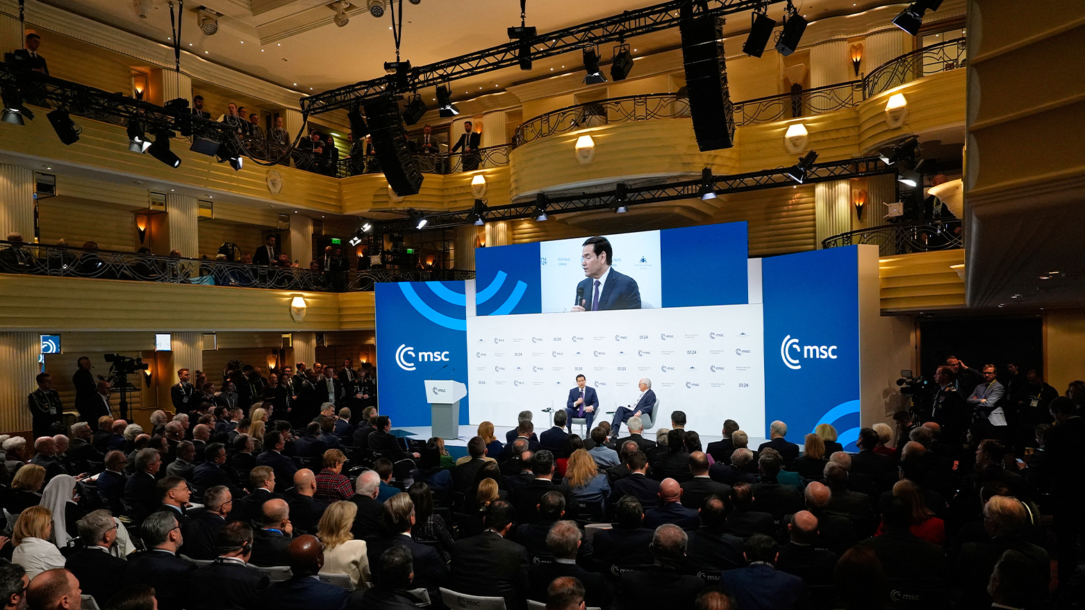 میونشن‌ لە بنکەیەکی سەربازە موسڵمانانەکانی سۆڤییەتەوە بۆ پێچەوانەکردنەوەی پیلانگێڕییەکانی دژ بە رۆژئاوای کوردستان