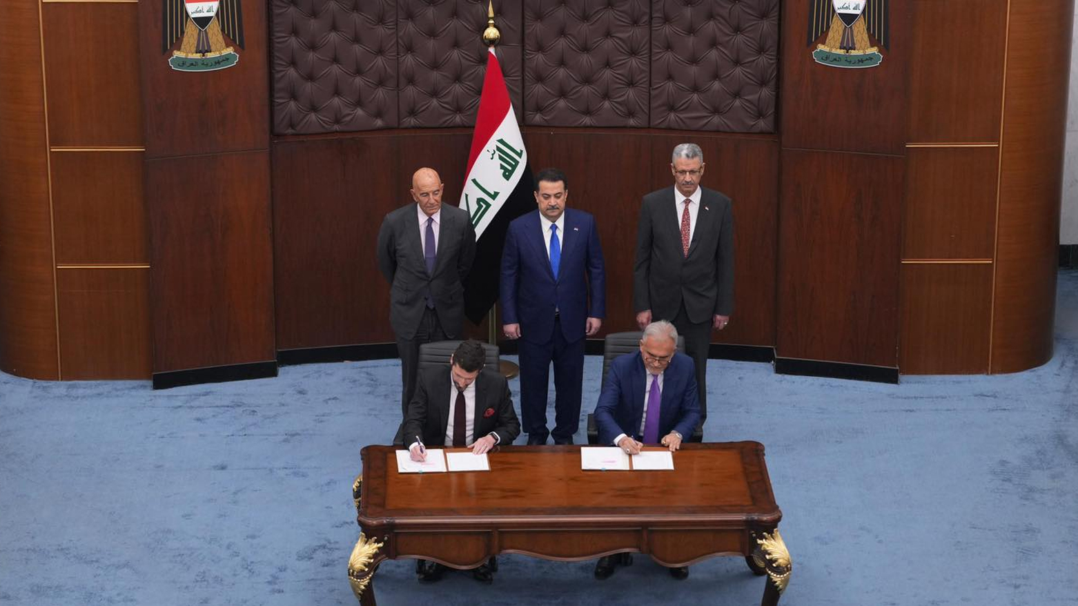 حکوومەتی عێراق دوو رێککەوتننامەی نەوتی لەگەڵ کۆمپانیای شێڤرۆنی ئەمریکی واژۆکرد