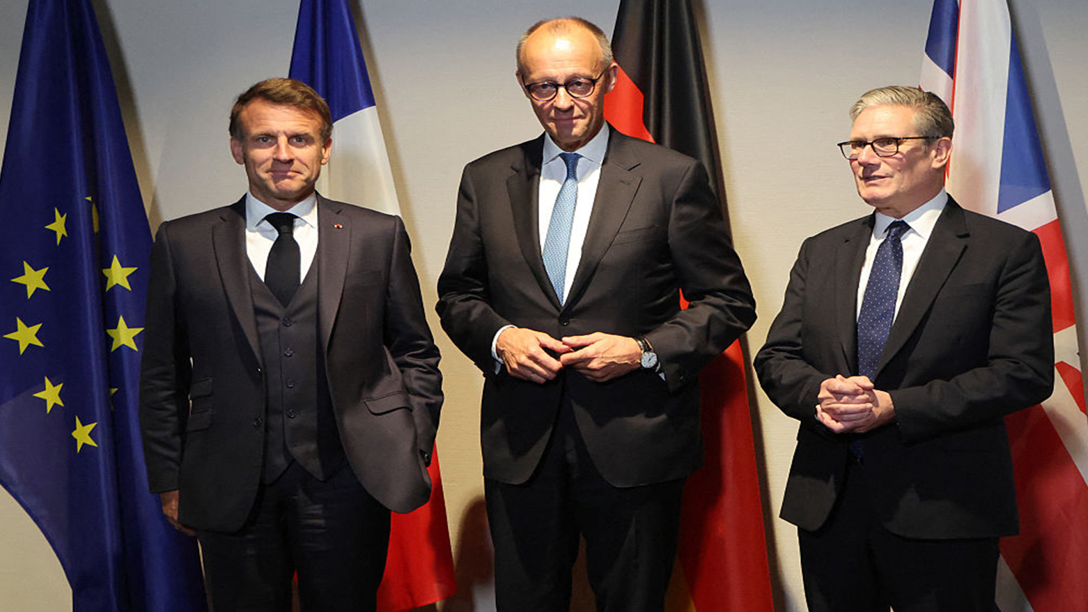 European leaders (L-R) France's President Emmanuel Macron, Chancellor of Germany Friedrich Merz, and UK's PM Keir Starmer. (Photo: AFP)