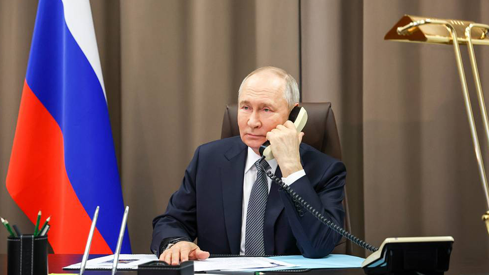 پوتن داوای ئاگربەست لە رۆژهەڵاتی ناوەڕاست دەکات