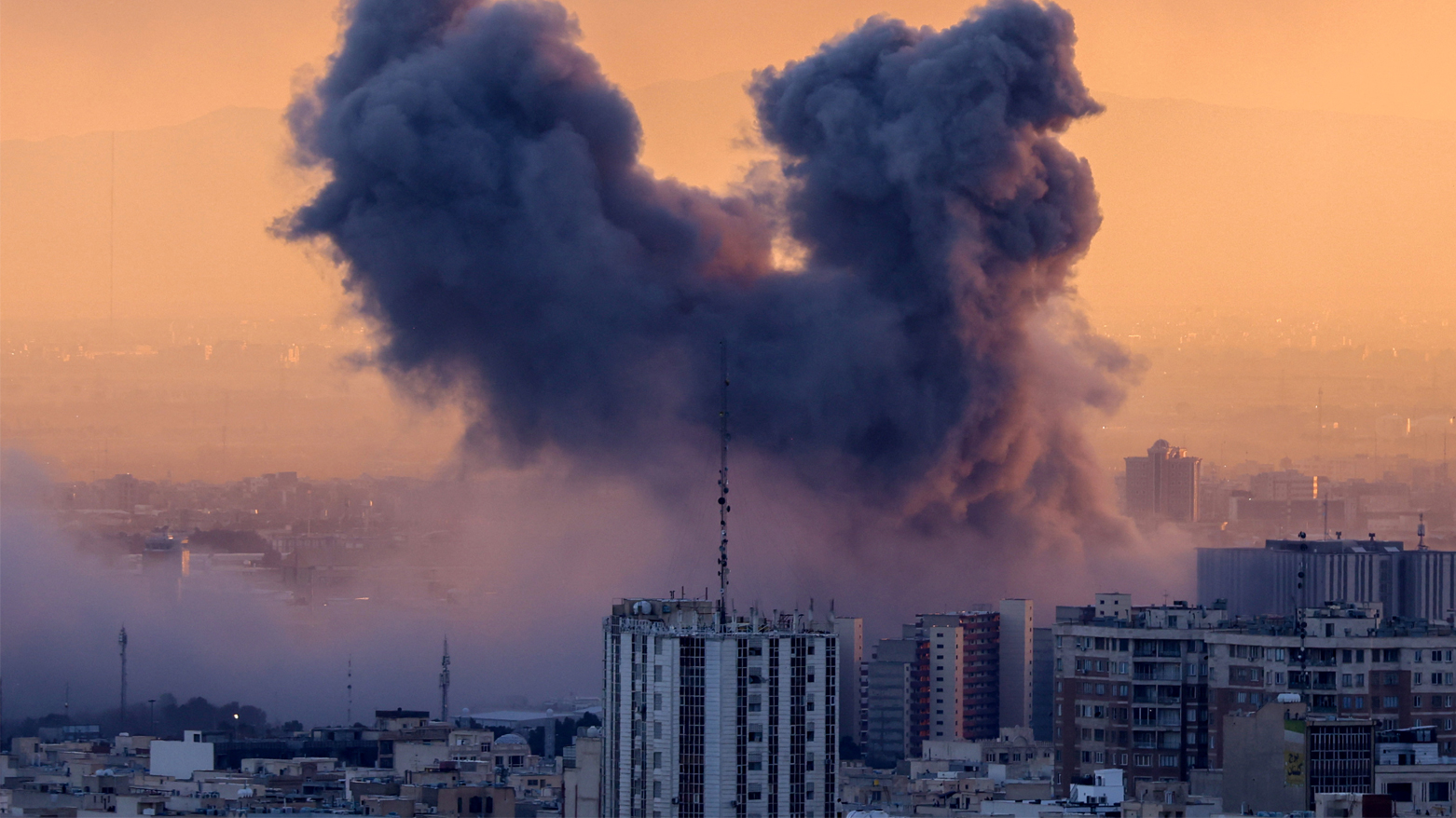 سوپای ئیسرائیل: تاوەکوو ئێستا 300 سەکۆی مووشەکیی ئێرانمان لەکارخستووە