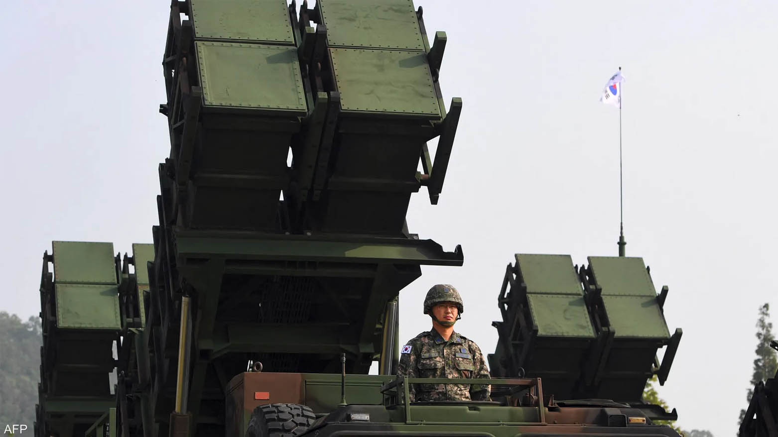 کۆریا باشوور و ئەمریکا گفتوگۆ لەسەر گواستنەوەی چەک دەکەن