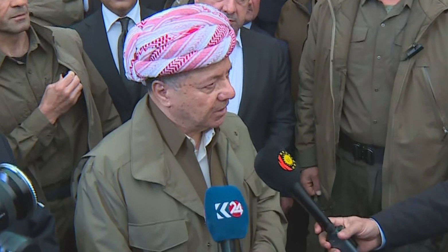 الرئيس بارزاني يطالب بغداد بوضع حد لـ "المجاميع الخارجة عن القانون"