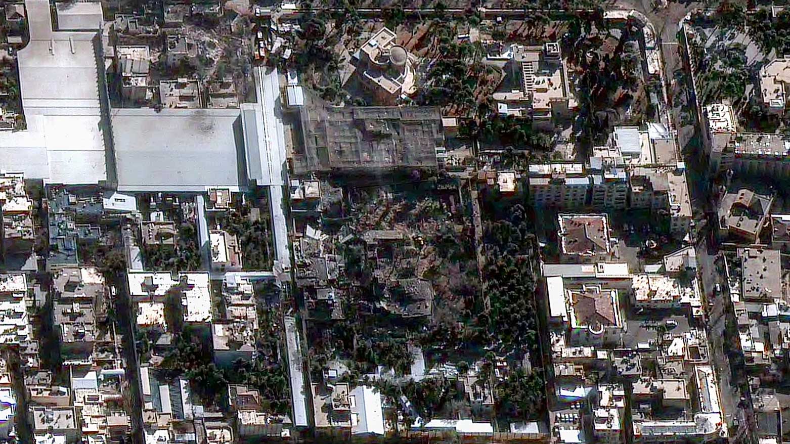 الجيش الإسرائيلي: قتلنا رئيس المكتب العسكري للمرشد ورئيس قيادة الطوارئ