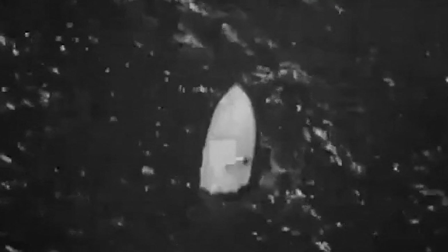 مقتل ستة أشخاص بضربة أميركية على قارب يشتبه في تهريبه مخدرات في المحيط الهادئ