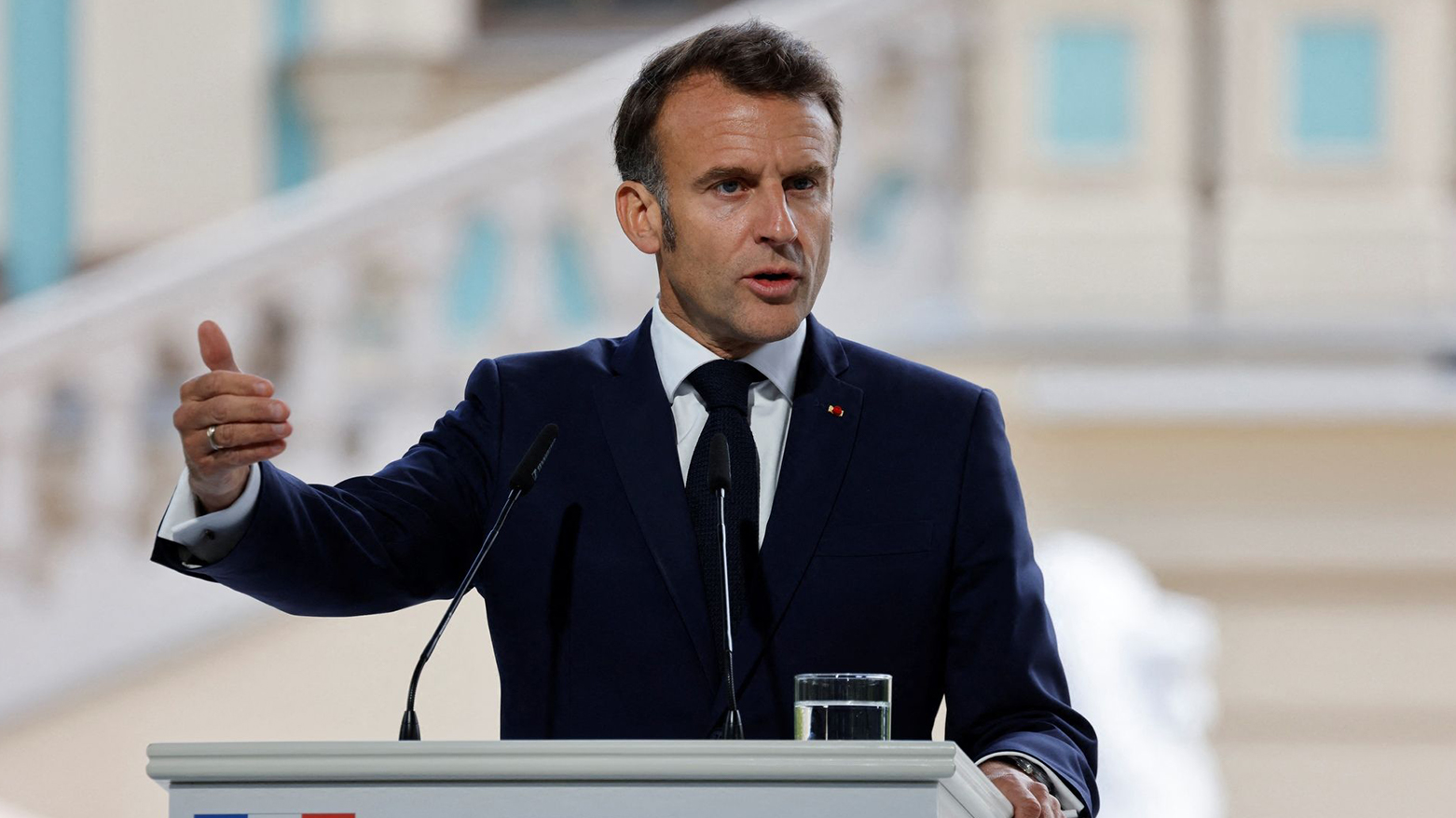 ماکرۆن: فەرەنسا هێزێکی دەریایی بۆ پاراستنی گەرووی هورمز و دەریای سوور رەوانە دەکات