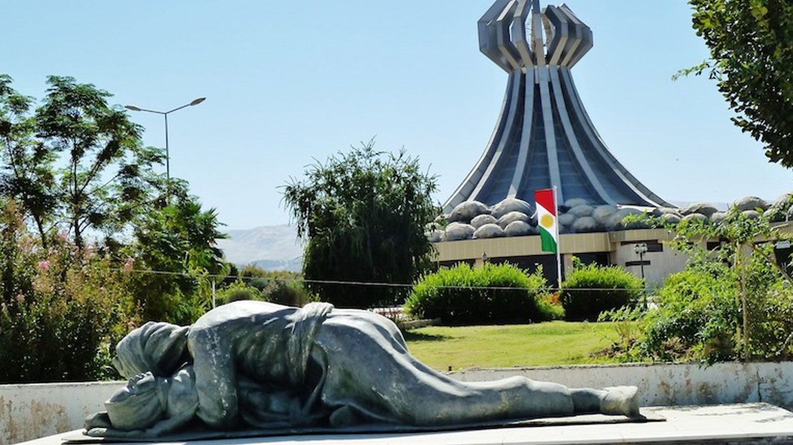 حلبچة.. الجريمة السياسية و العسكرية المُتَعمّدة