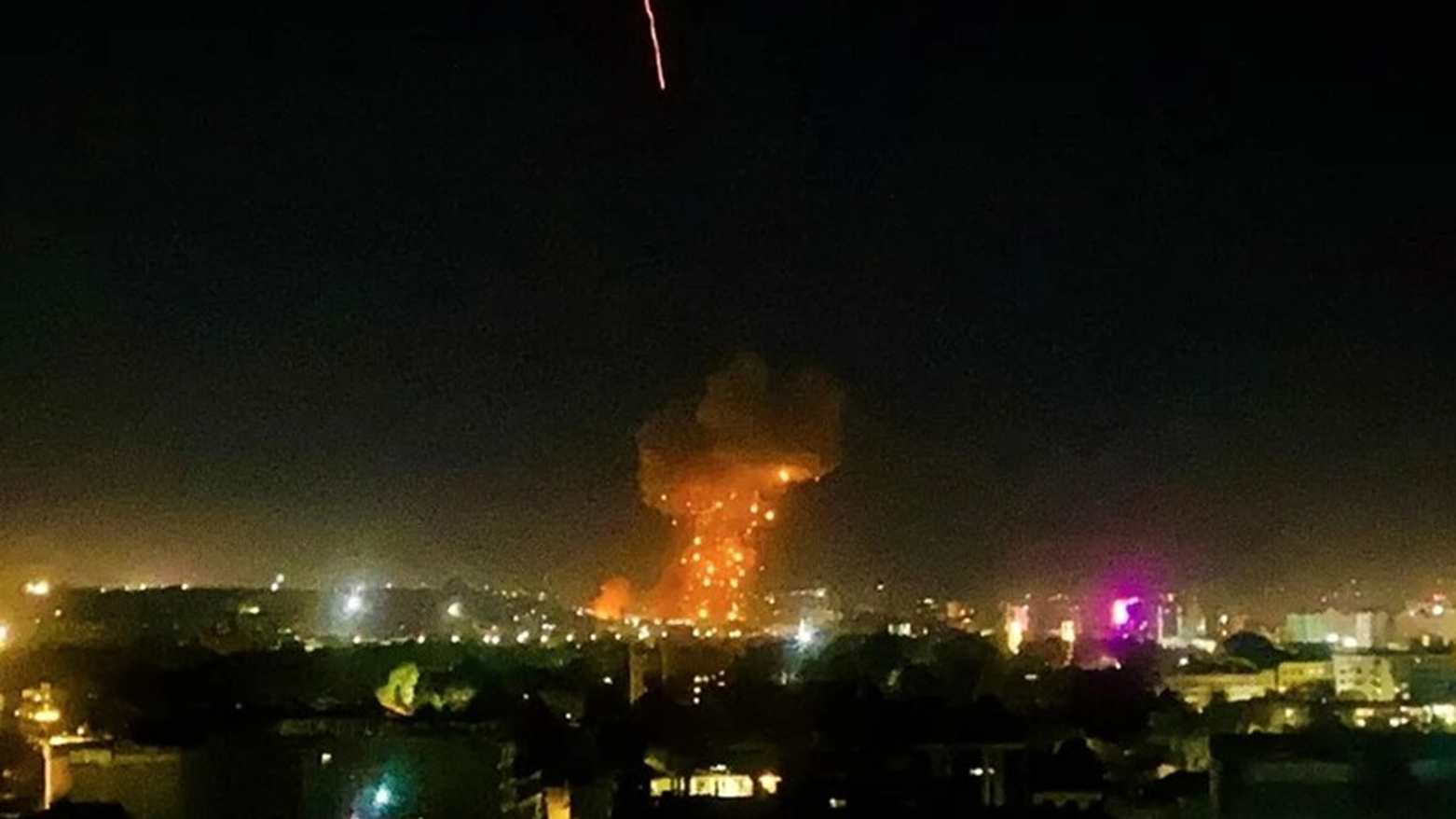 لە هێرشێکی ئاسمانیی پاکستاندا بۆ سەر نەخۆشخانەیەک لە کابول زیاتر لە 200 کەس کوژران