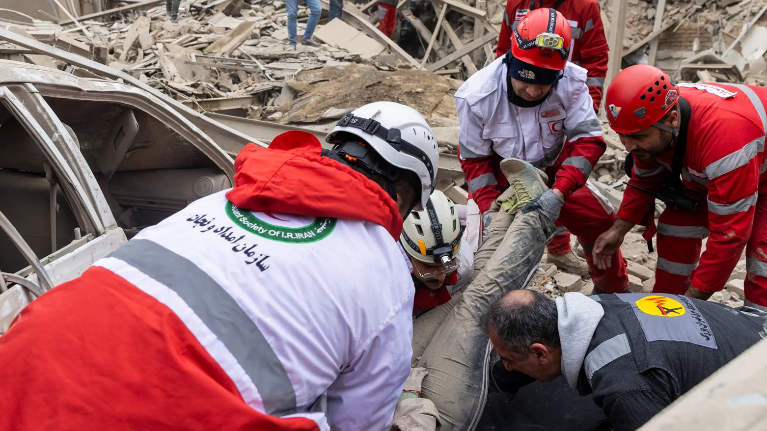 هیندستان هاوکاری پزیشکی بەپەلەی گەیاندە ئێران