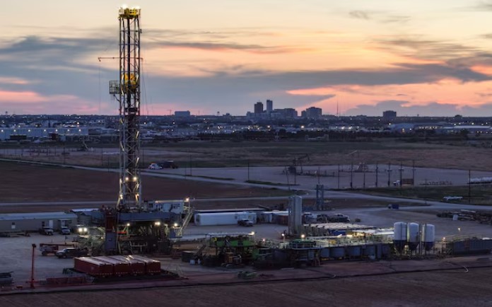 نەوتی برێنت و تێکساس؛ جیاوازیی نرخەکەیان ریکۆردی 11 ساڵی شکاند