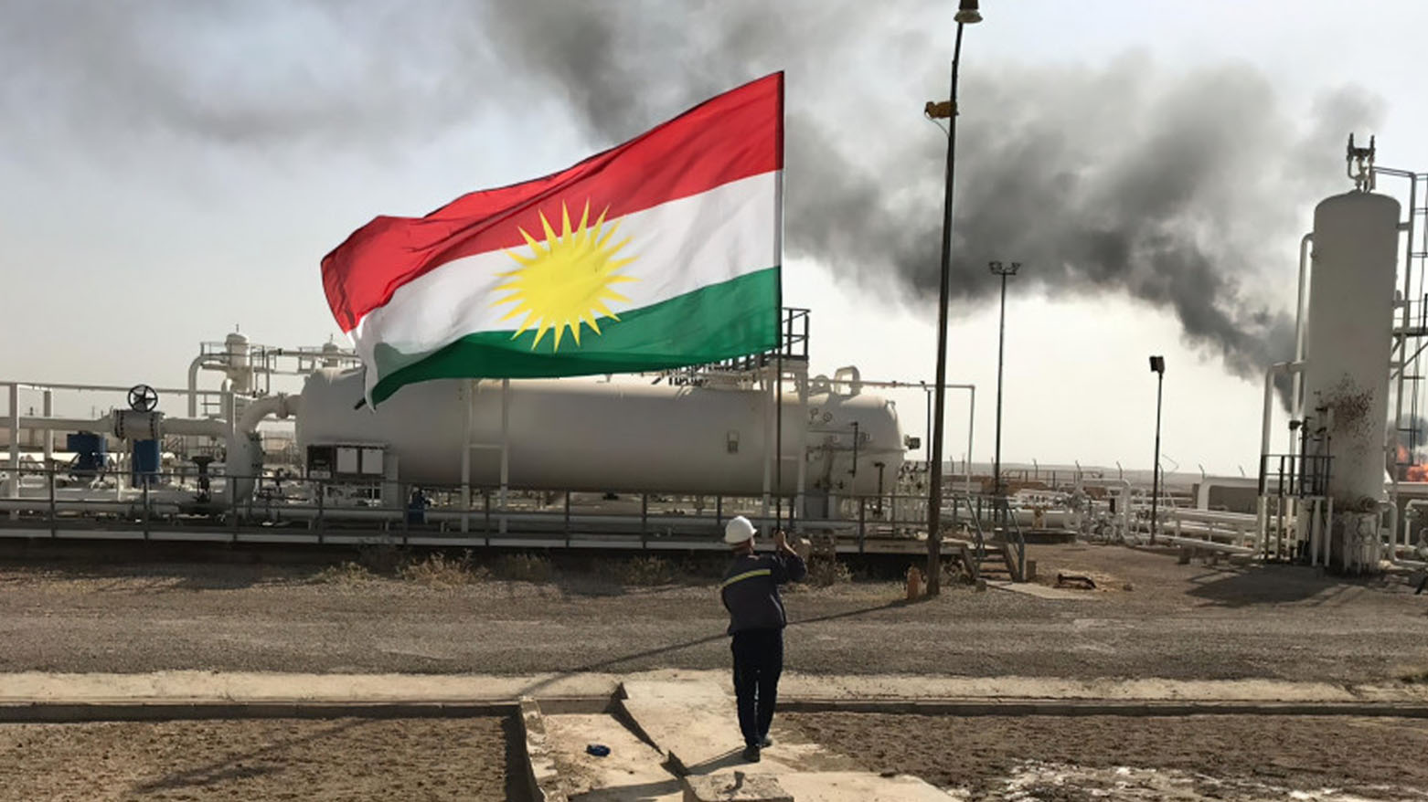 نفط كوردستان: خرق دستوري أم اجتهاد مشروع في ظل الفراغ التشريعي؟