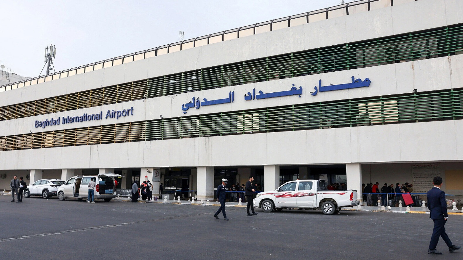 ئیرنا: سوپای پاسداران بەدرۆن بنکەیەکی سەربازییان لە نزیک فڕۆکەخانەی بەغدا کردە ئامانج