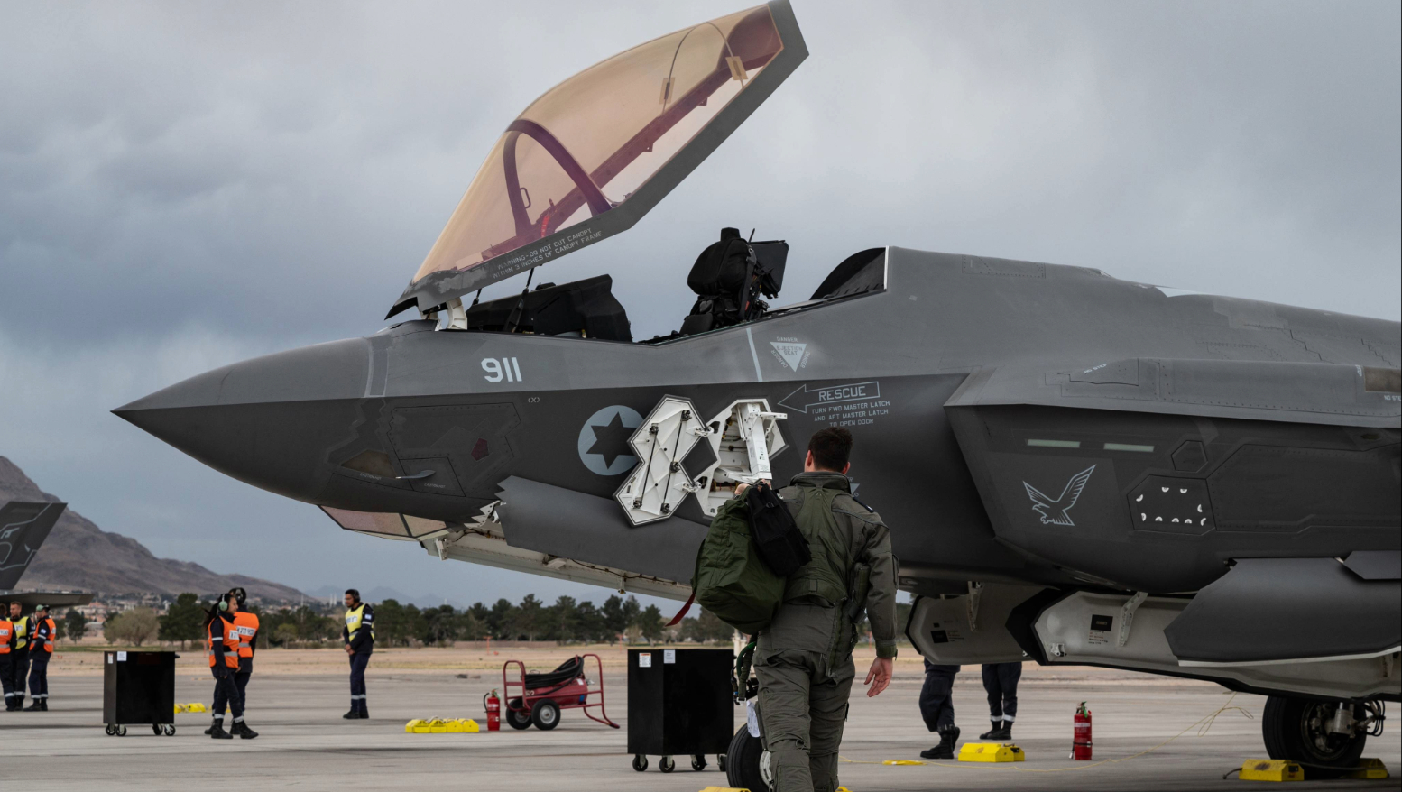 فڕۆکەوانێکی ئیسرائیلی (ئەرشیف)