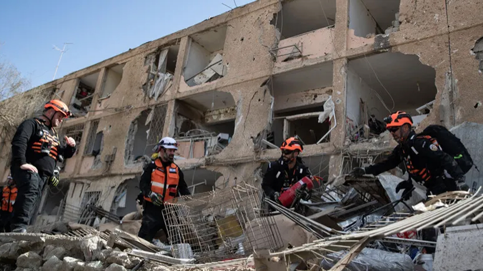 لە سەرەتای جەنگی ئەمریکا-ئیسرائیل بۆ سەر ئێران بە هەزاران کەس کوژران و بریندار بوون