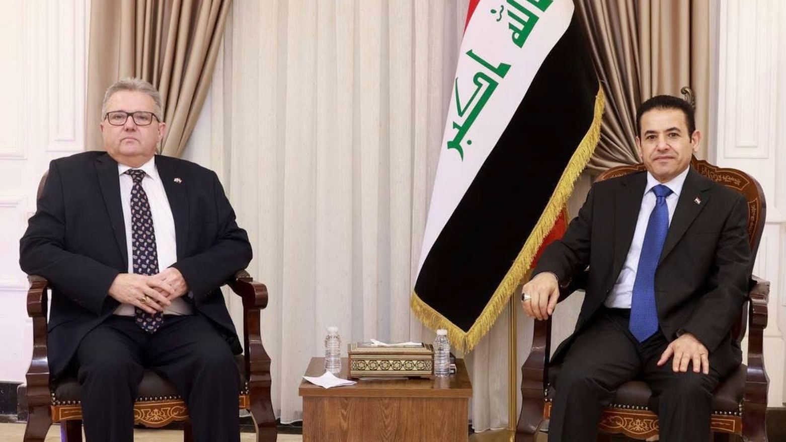 کۆبوونەوەی راوێژکاری ئاسایشی نیشتمانیی عێراق و کاربەڕێکەری باڵیۆزخانەی بەریتانیا لە بەغدا