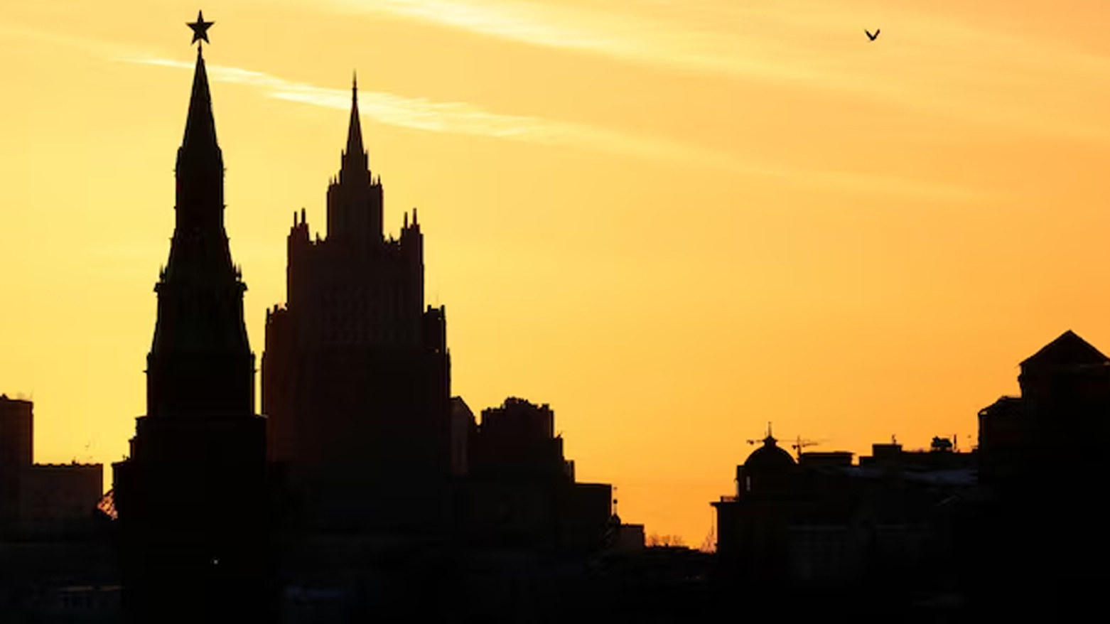 رووسیا درۆن و دەرمان و خۆراک رەوانەی ئێران دەکات