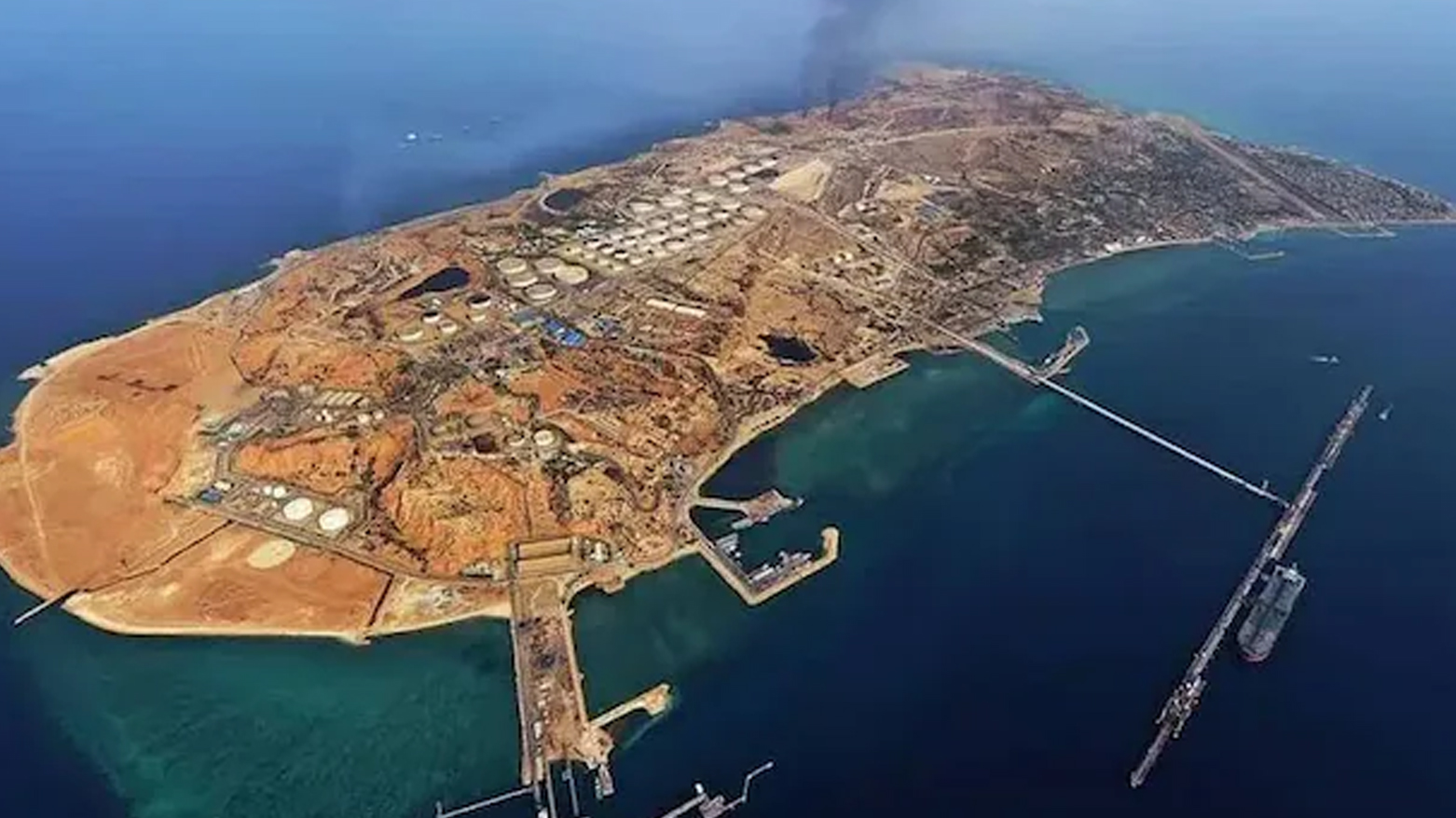 ئێران بەرگریی دوورگەی خارگ بەهێزتر دەکات