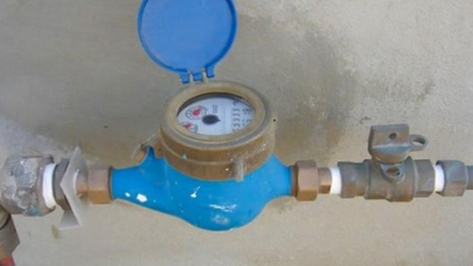 بەڕێوەبەری گشتی ئاو: هەر هاووڵاتییەک پێوەری ئاو ببەستێت داشکاندنی گەورە لە قەرزەکانی بۆ دەکرێت