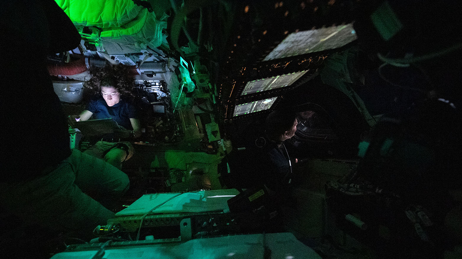 "أرتيميس 2" تدخل المدار القمري.. طاقم المهمة يستعد لبلوغ أبعد نقطة في تاريخ البشرية