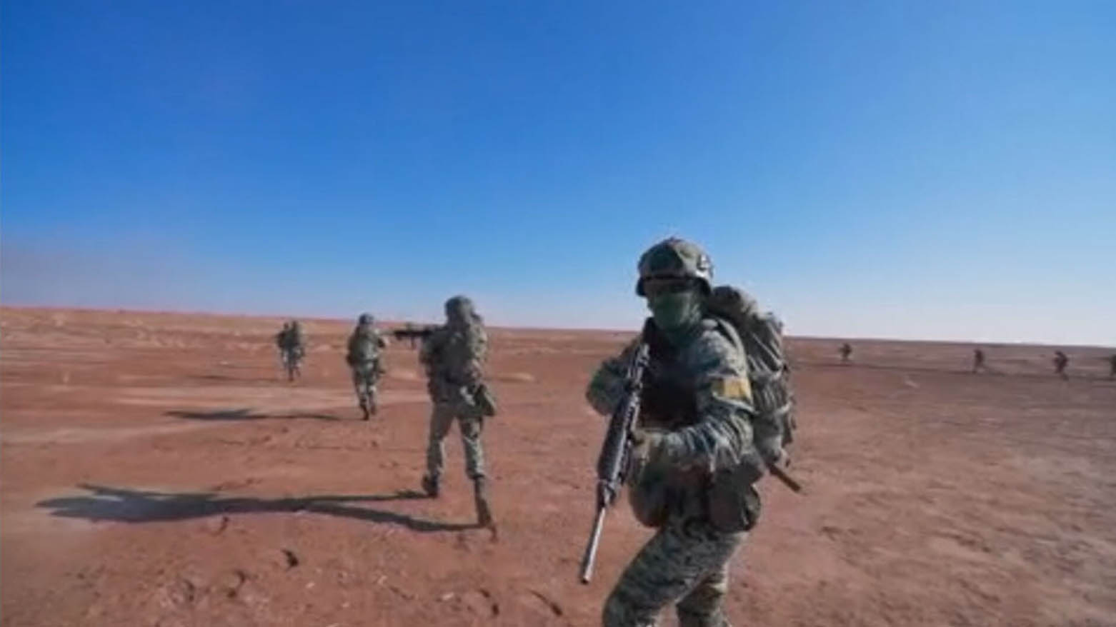 12 ملیۆن ئێرانی ئامادەی خۆیان بۆ بەرگری لە وڵاتەکەیان رادەگەیەنن